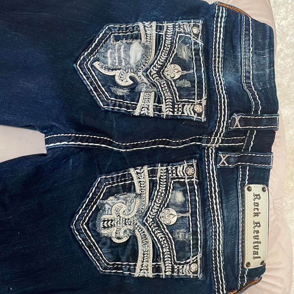 Rock Revival Jeans. Womens